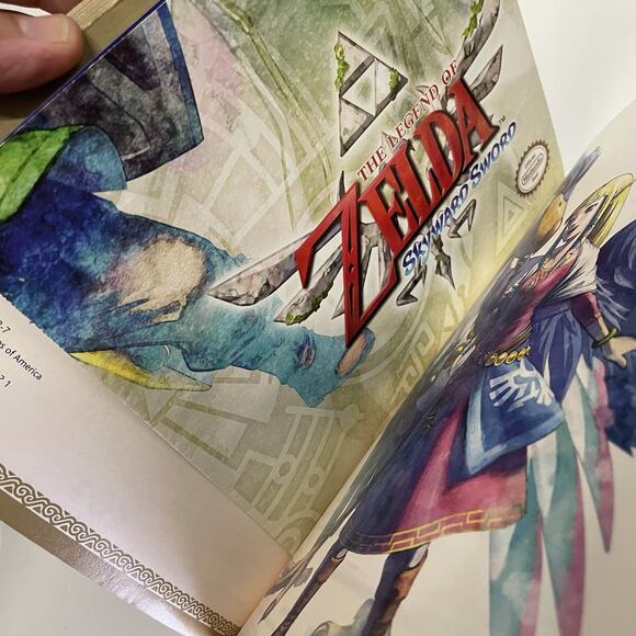 The Legend Of Zelda Skyward Sword Prima Official Strategy Guide With Poster - Picture 4 of 4